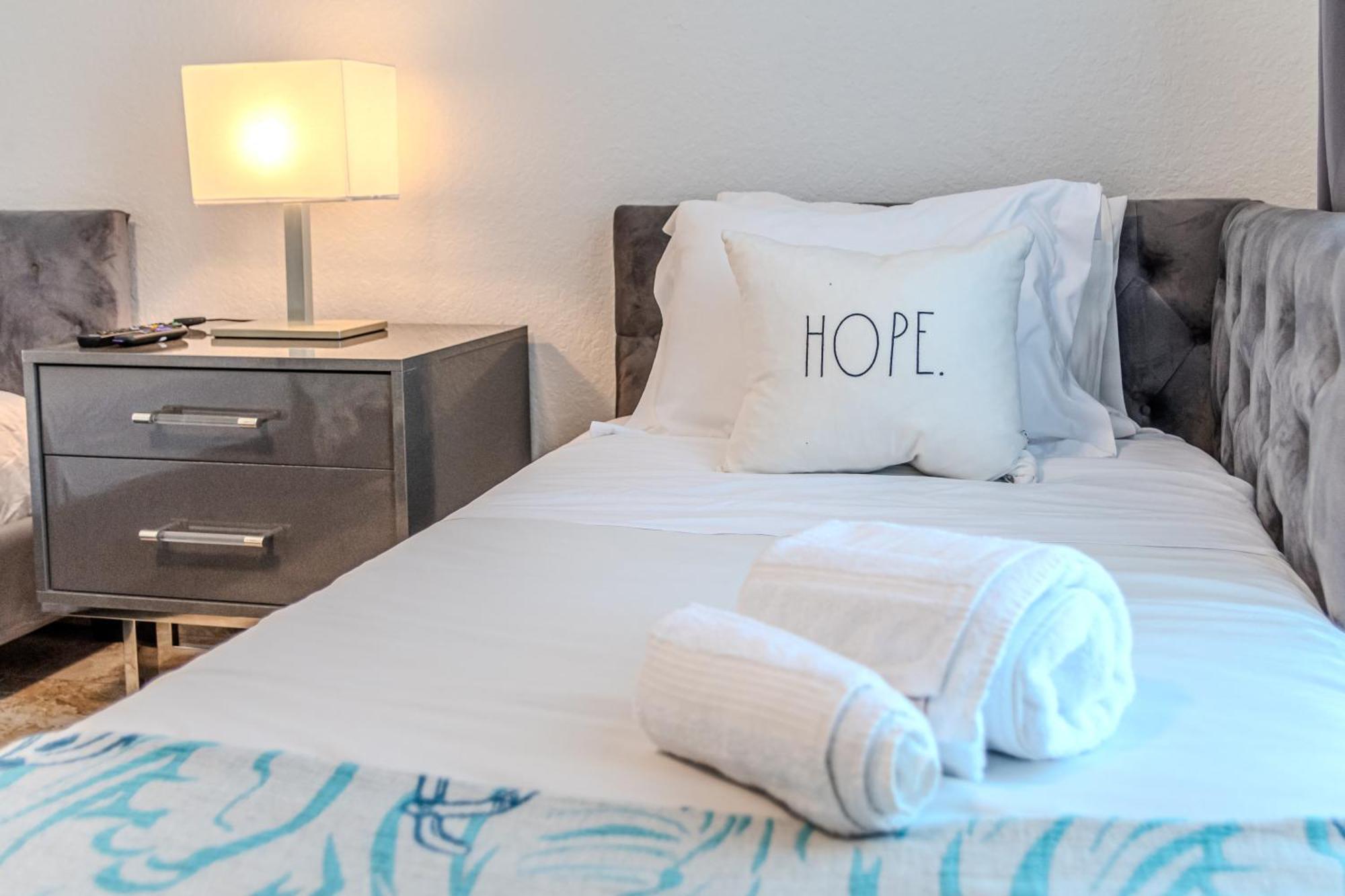 Apartment 3 Bedroom In Tuscana Resort , 15" From Disney Kissimmee Exterior foto